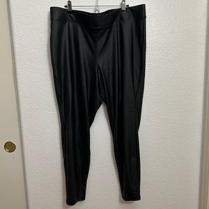 Torrid Black Faux Leather Pleather Leggings - Size 3X - never worn